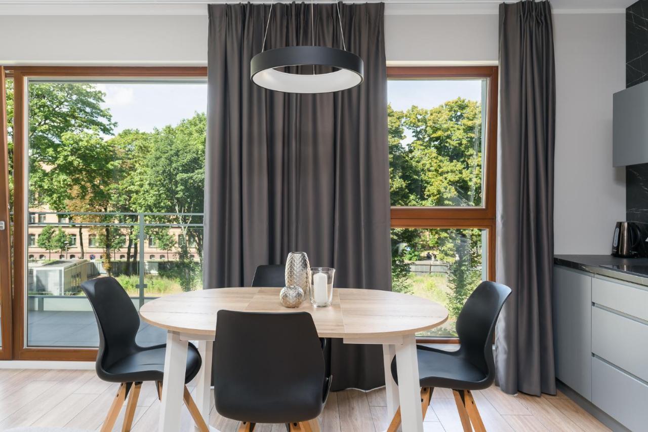 Bookowska Apartment *